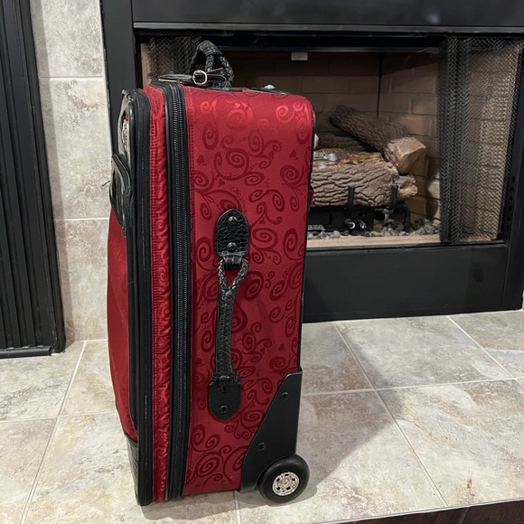 Brighton Luggage Set - Picture 2 of 16